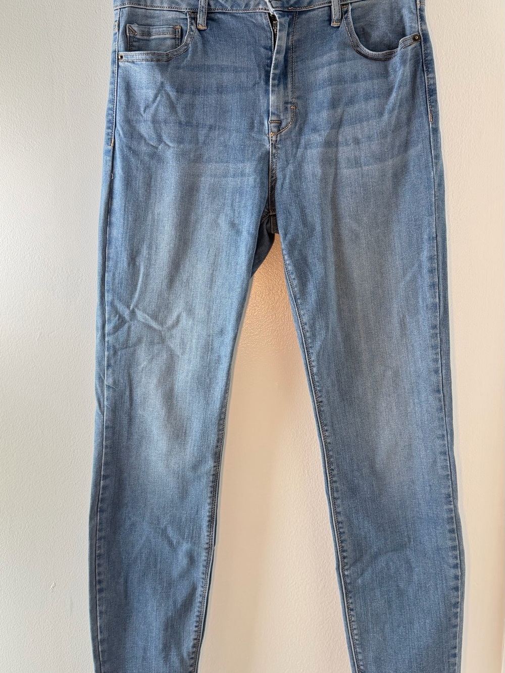 Women’s Light Blue Skinny Stretch Jeans